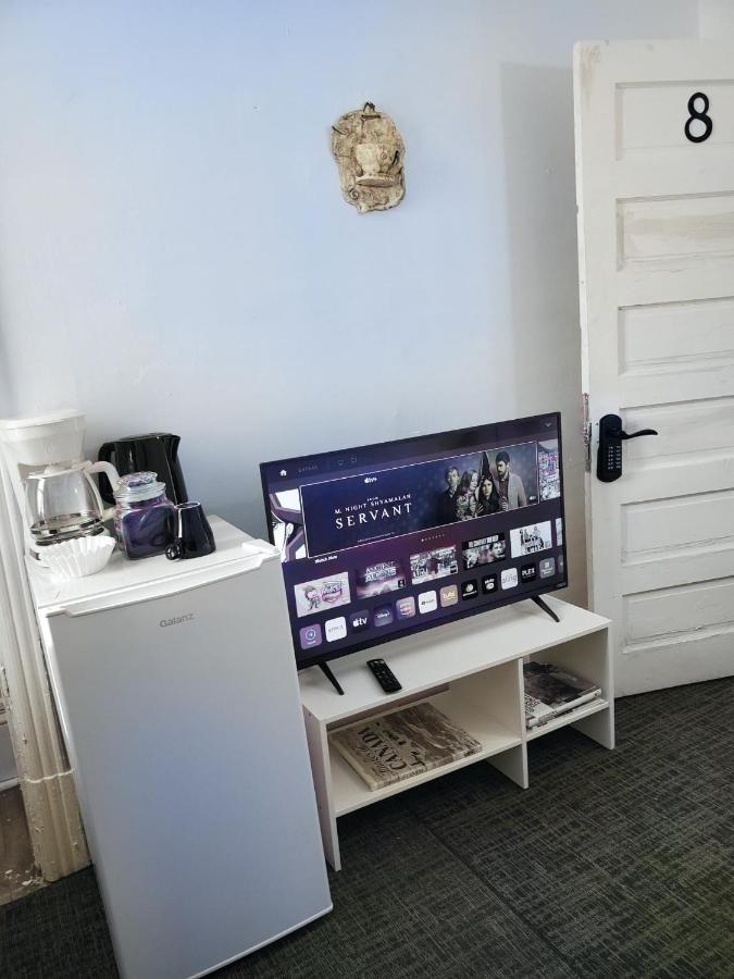 Booking-Eddy- Single Room With Self Check-In Hull Exterior photo